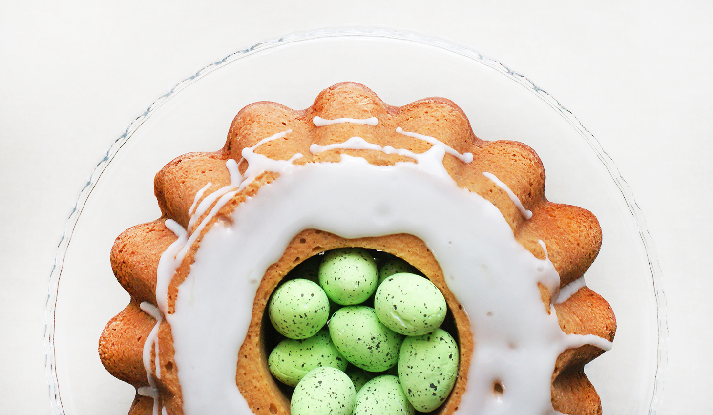 Jogurtowa babka cytrynowo-limonkowa z chia