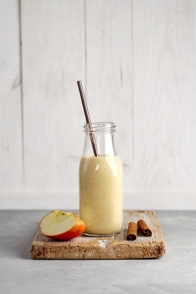 Zimowe smoothie o smaku szarlotki